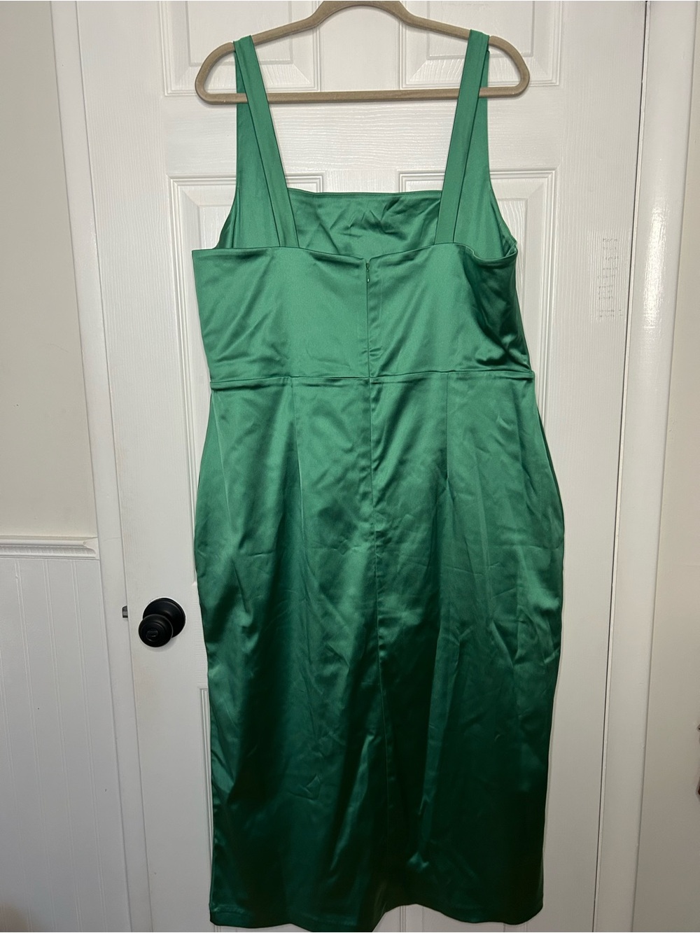 Abercrombie & Fitch Sculpting Stretch Satin Midi Dress - Picture 10 of 13